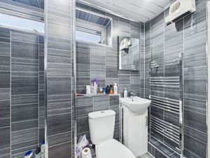 Photo 8- click for photo gallery